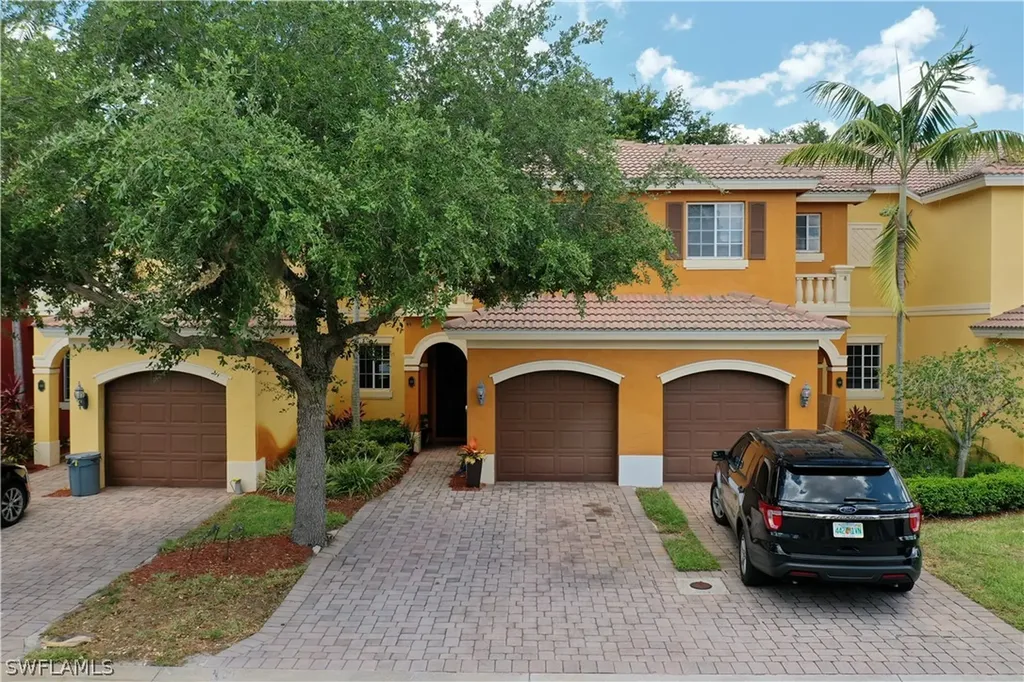 10220 Olivewood Way Estero FL 33928
