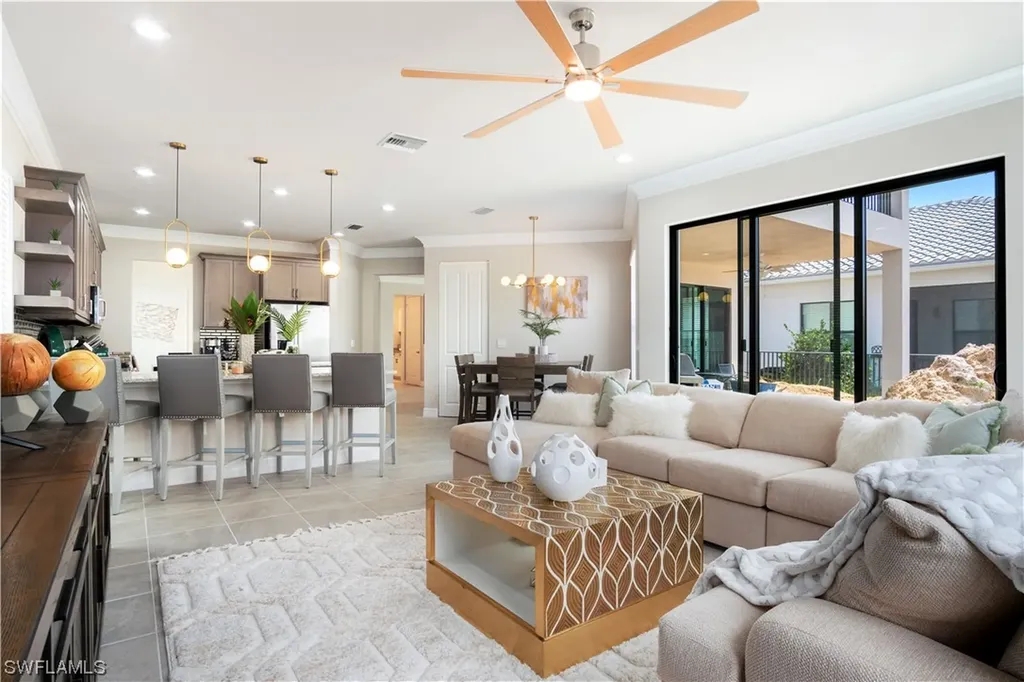4459 Kensington Circle Naples FL 34119