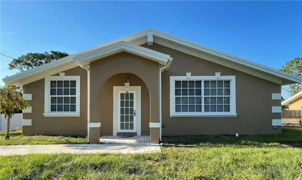 4008 3rd Street W Lehigh Acres FL 33971