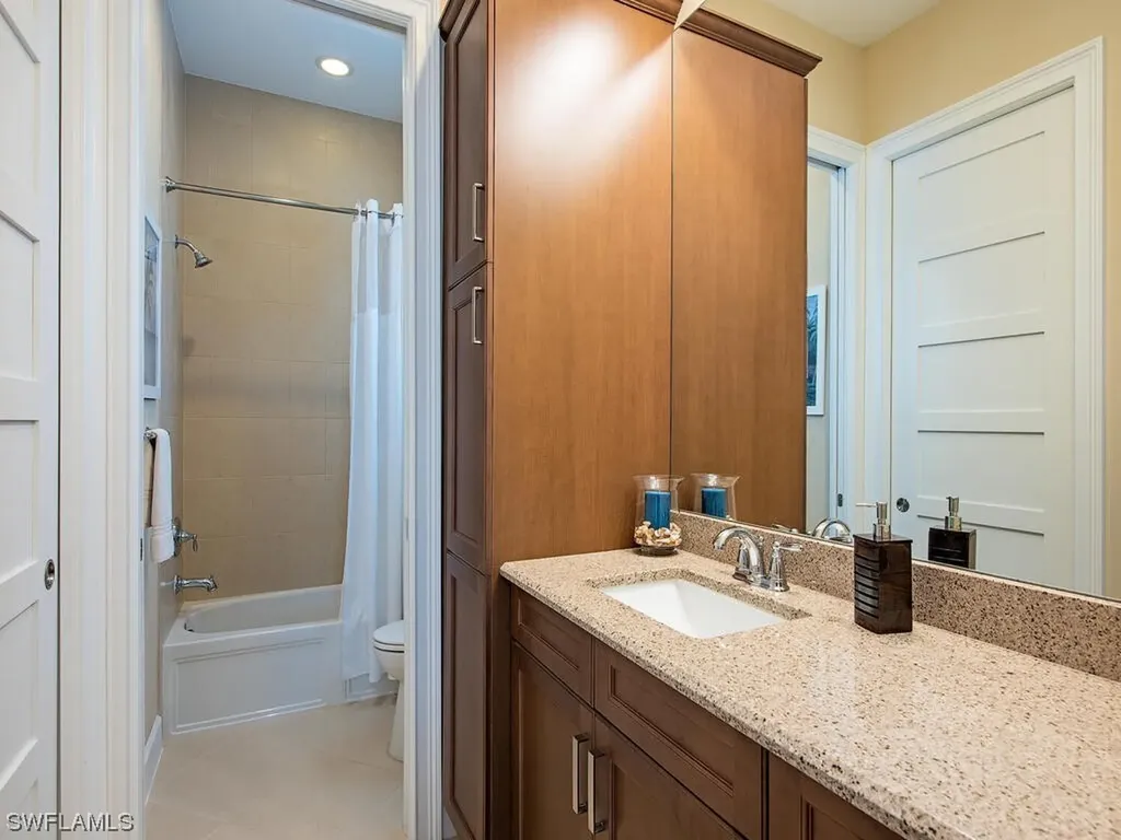 5086 Andros Drive Naples FL 34113