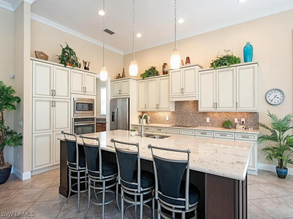 5086 Andros Drive Naples FL 34113