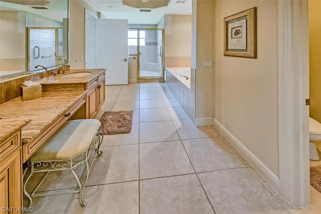 554 Avellino Isle Circle Naples FL 34119