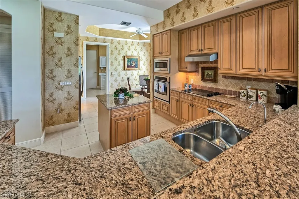 554 Avellino Isle Circle Naples FL 34119