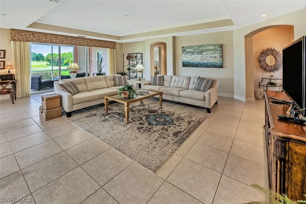 554 Avellino Isle Circle Naples FL 34119