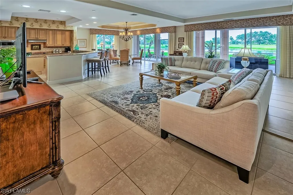 554 Avellino Isle Circle Naples FL 34119