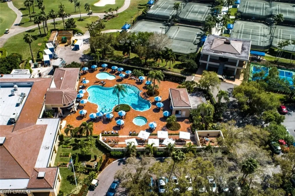 554 Avellino Isle Circle Naples FL 34119