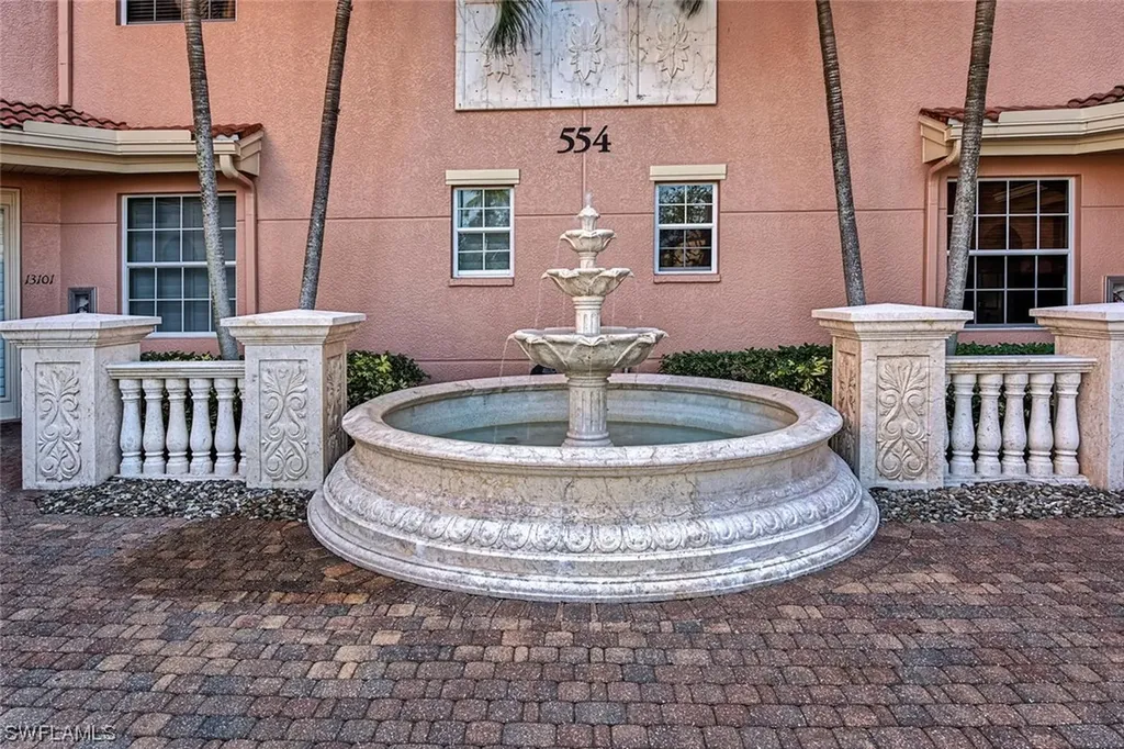 554 Avellino Isle Circle Naples FL 34119