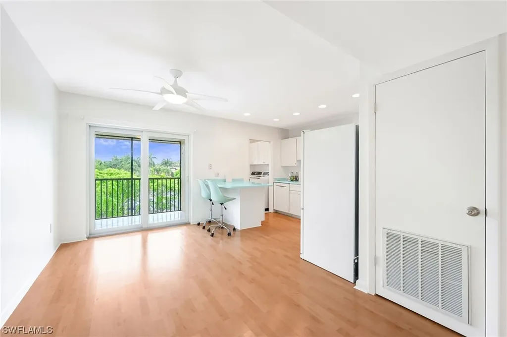788 Park Shore Drive Naples FL 34103