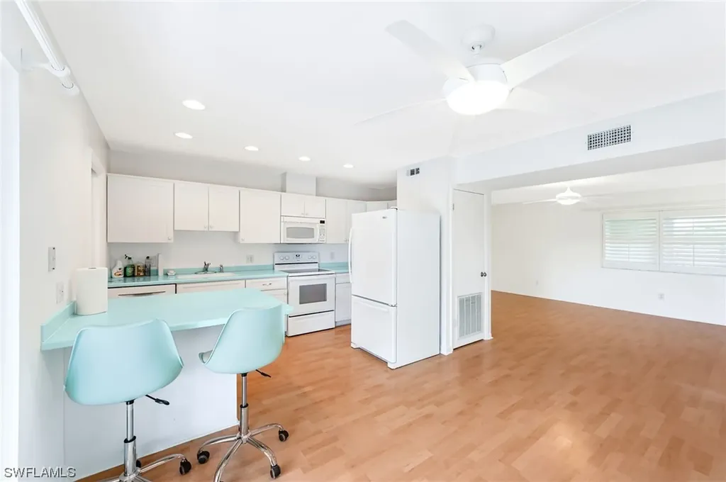 788 Park Shore Drive Naples FL 34103