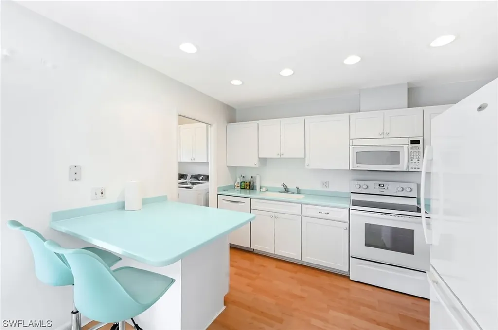 788 Park Shore Drive Naples FL 34103