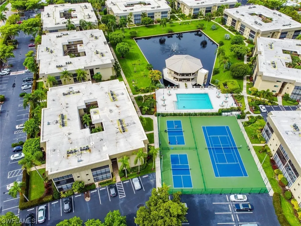 788 Park Shore Drive Naples FL 34103