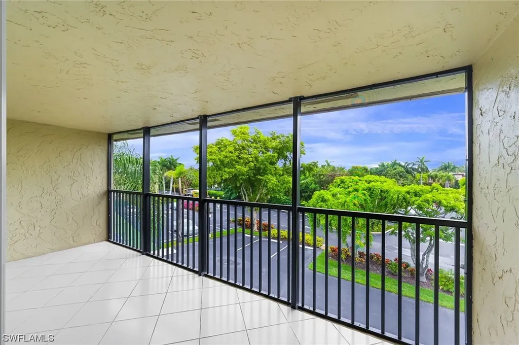 788 Park Shore Drive Naples FL 34103