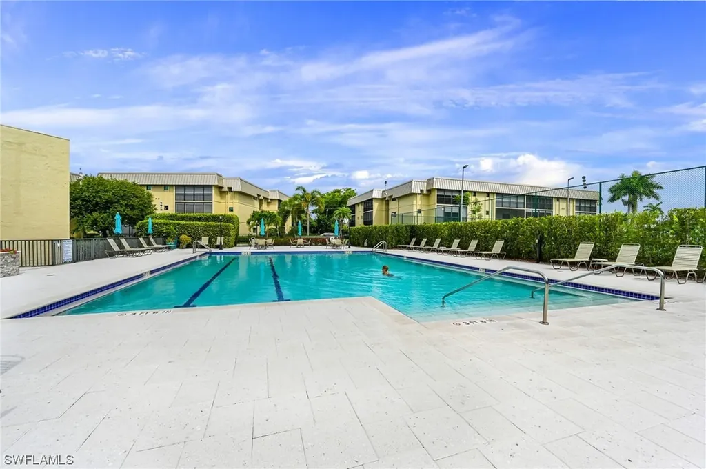 788 Park Shore Drive Naples FL 34103