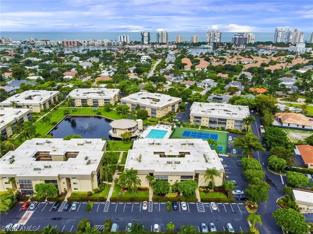 788 Park Shore Drive Naples FL 34103