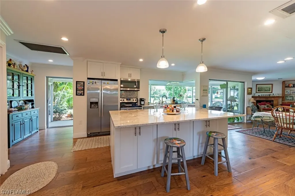 440 Widgeon Point Naples FL 34105