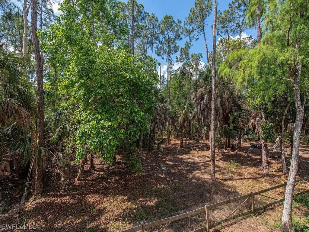 5560 Tamarind Ridge Drive Naples FL 34119