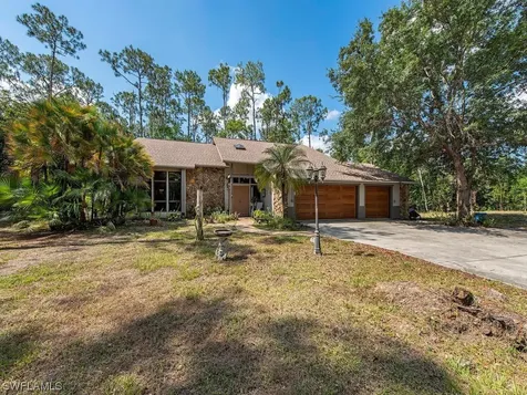 5560 Tamarind Ridge Drive