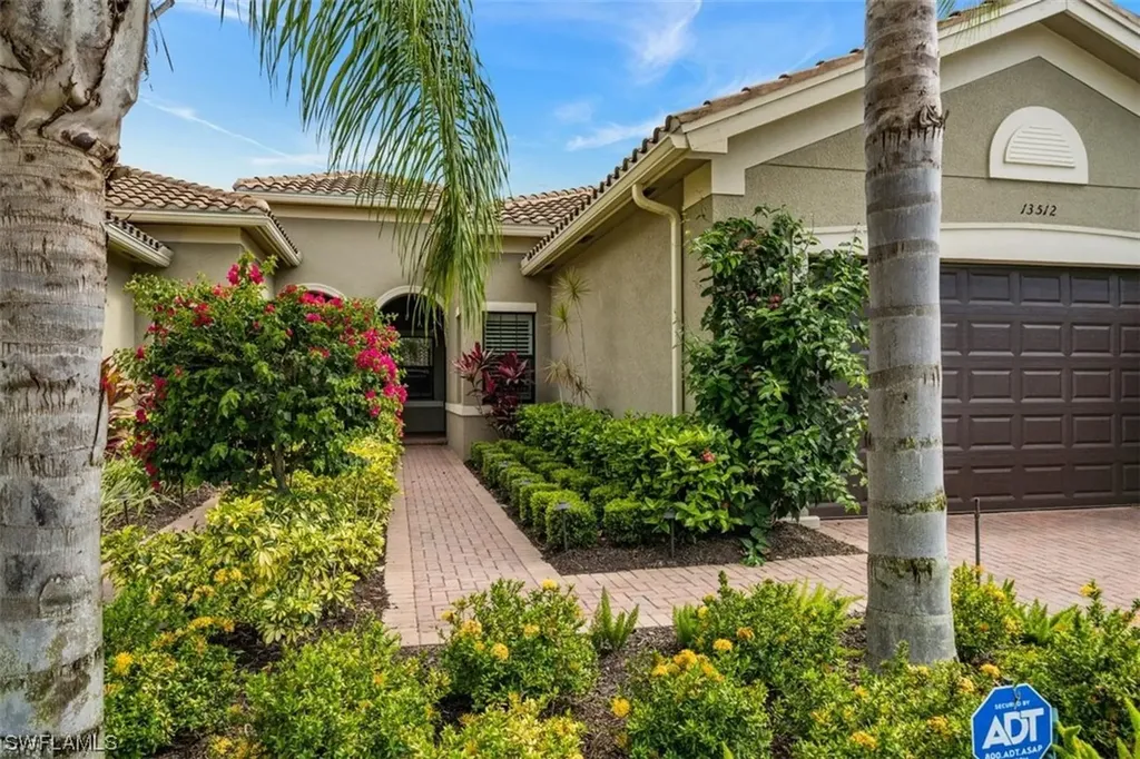 Naples FL, 13512 Monticello Boulevard