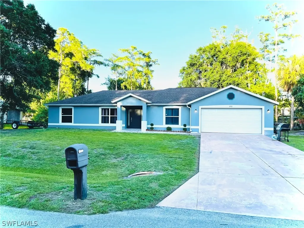 1910 Whitman Avenue Lehigh Acres FL 33972