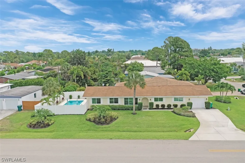 701 93rd Avenue N Naples FL 34108