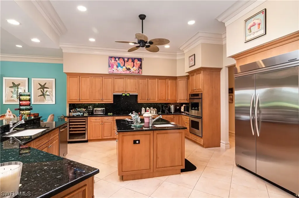 4724 Pond Apple Drive N Naples FL 34119-8548