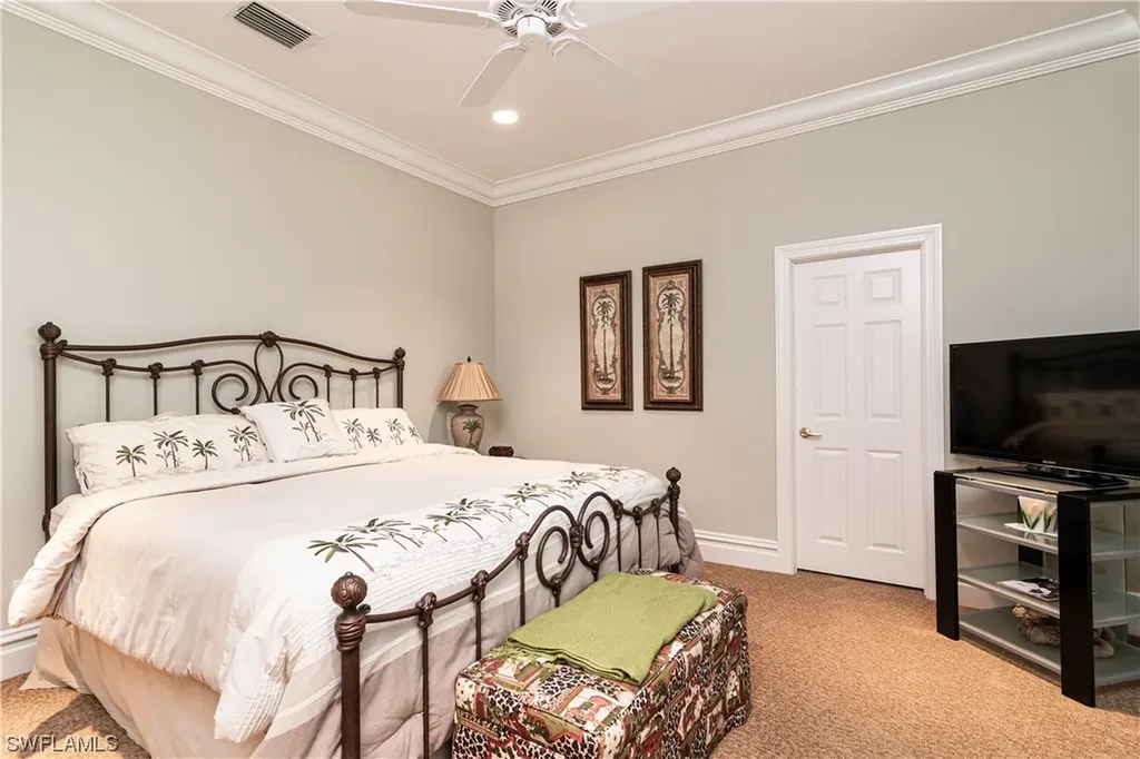4724 Pond Apple Drive N Naples FL 34119-8548