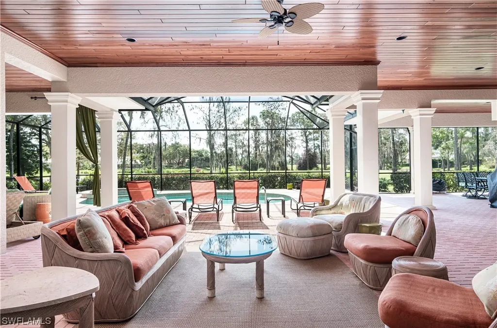 4724 Pond Apple Drive N Naples FL 34119-8548