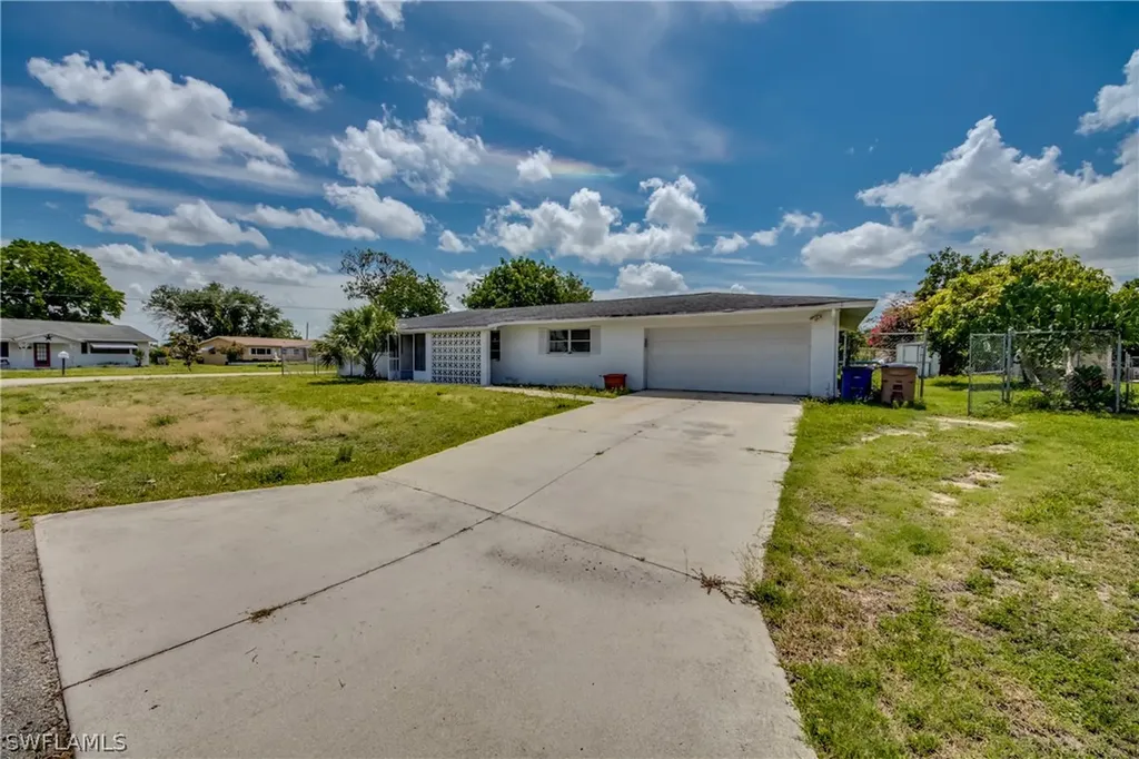 1004 E Jersey Road Lehigh Acres FL 33936