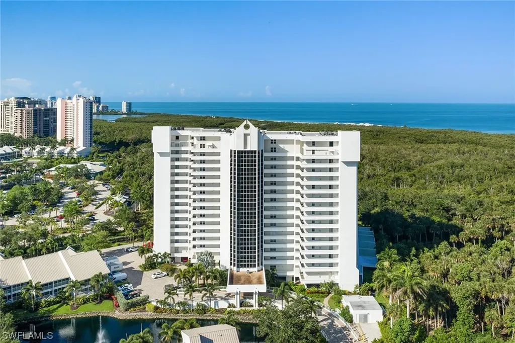 6361 Pelican Bay Boulevard Naples FL 34108