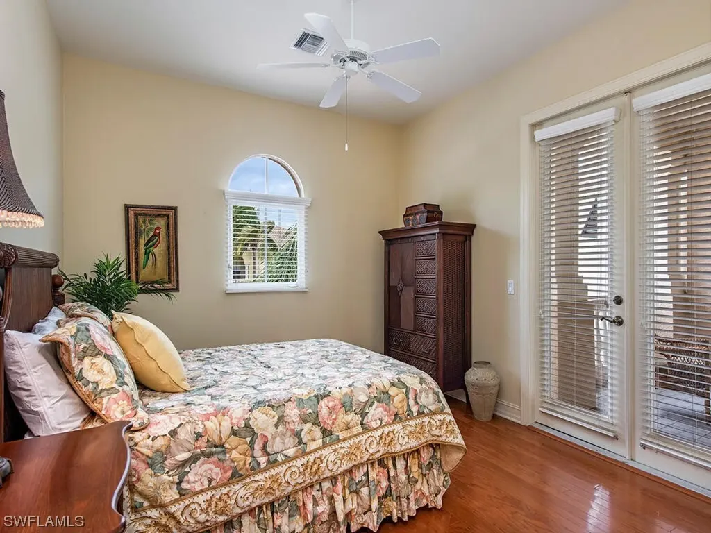 4844 West Boulevard Court Naples FL 34103
