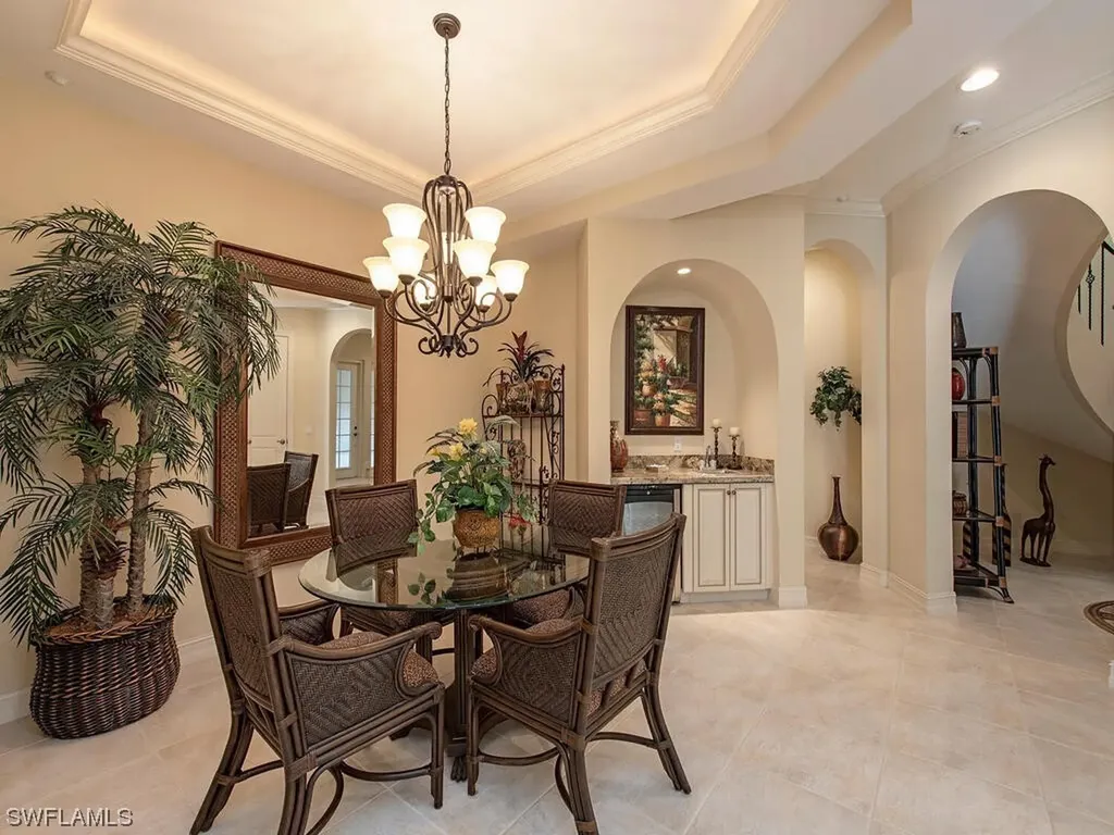 4844 West Boulevard Court Naples FL 34103