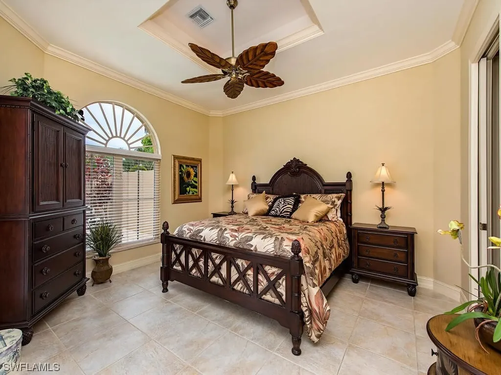4844 West Boulevard Court Naples FL 34103