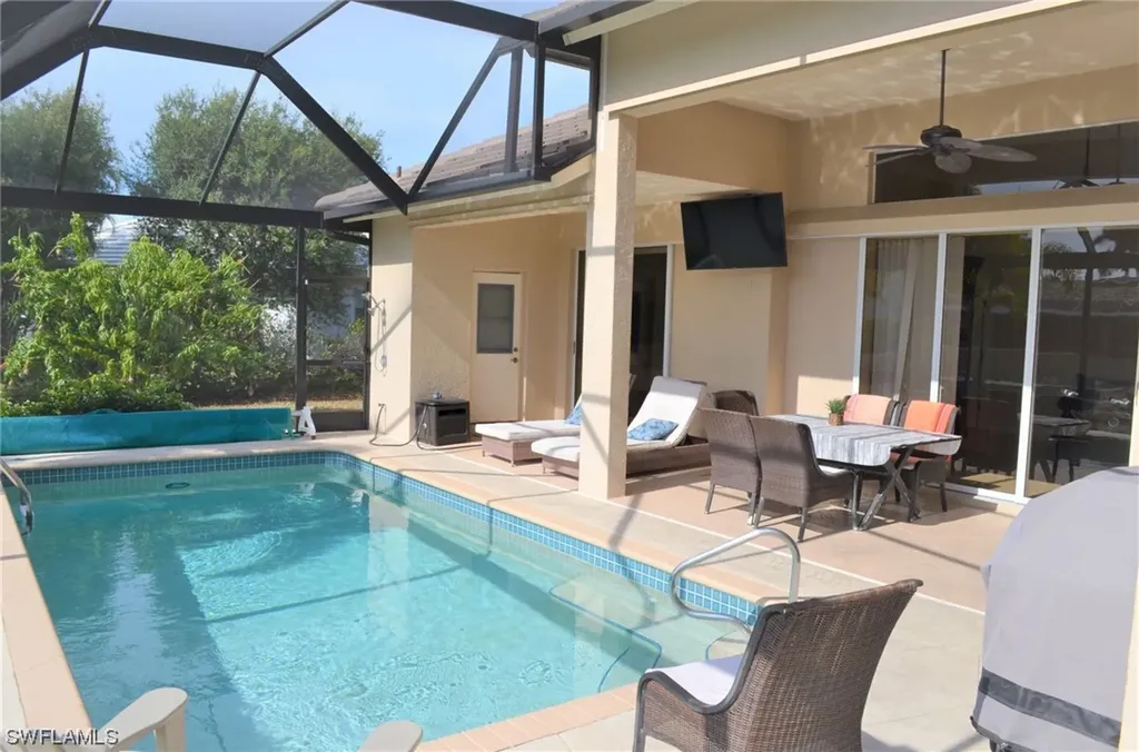 41 Primrose Court Marco Island FL 34145