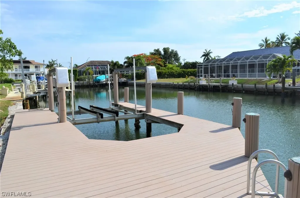 41 Primrose Court Marco Island FL 34145