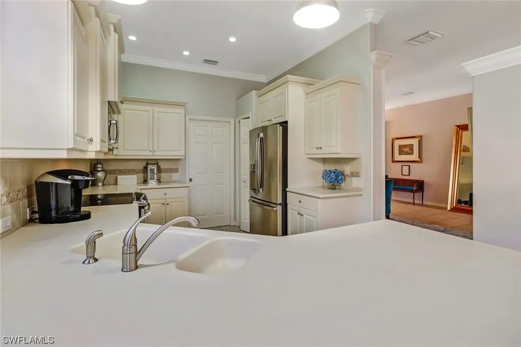434 Palo Verde Drive Naples FL 34119