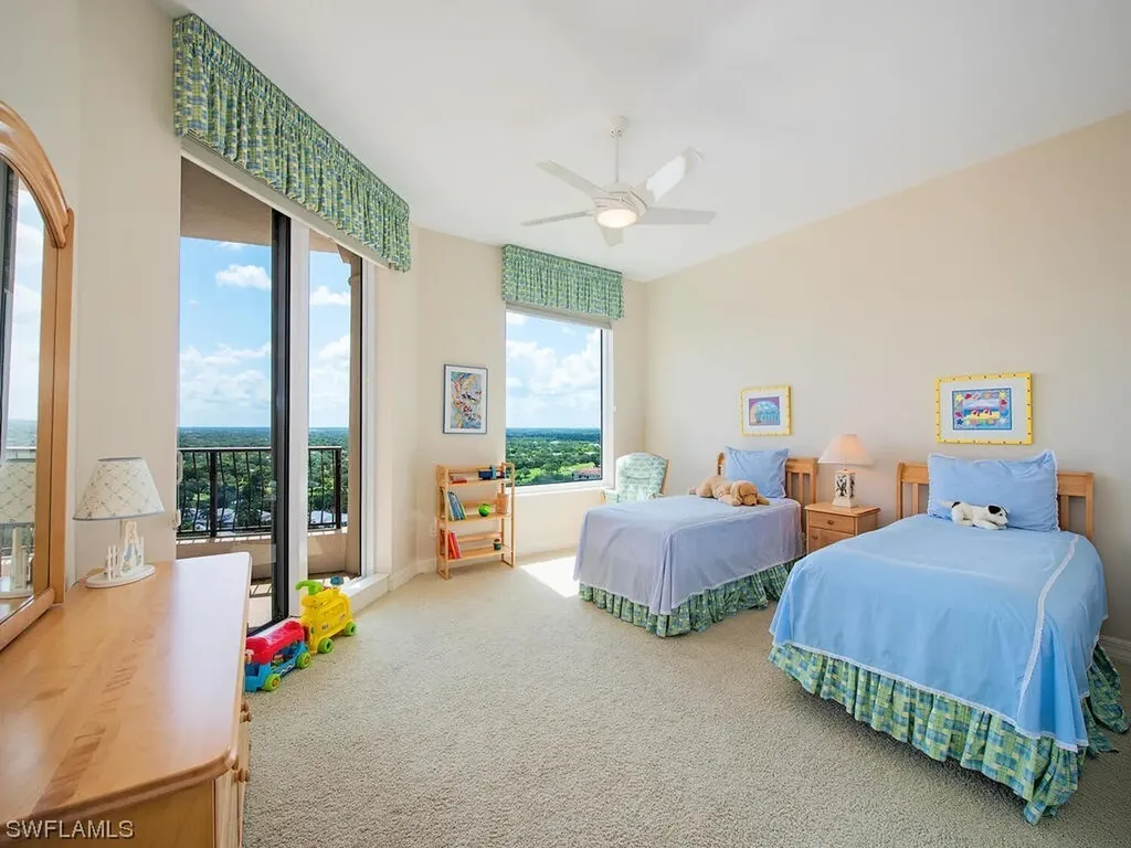 7575 Pelican Bay Boulevard Naples FL 34108