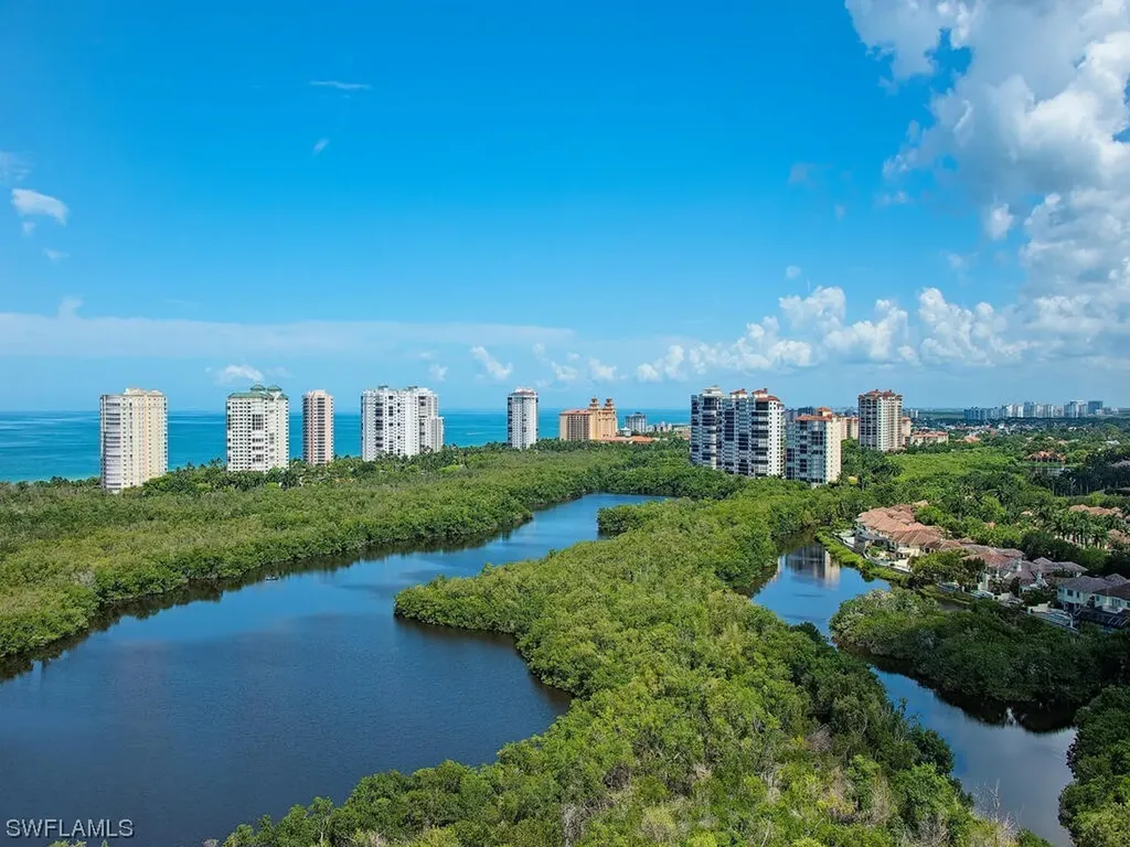 7575 Pelican Bay Boulevard Naples FL 34108