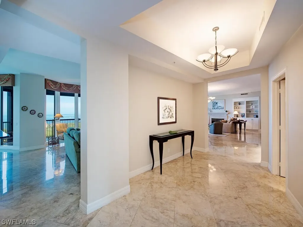 7575 Pelican Bay Boulevard Naples FL 34108