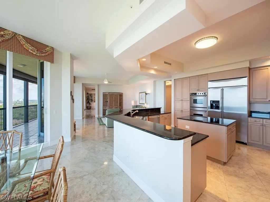 7575 Pelican Bay Boulevard Naples FL 34108