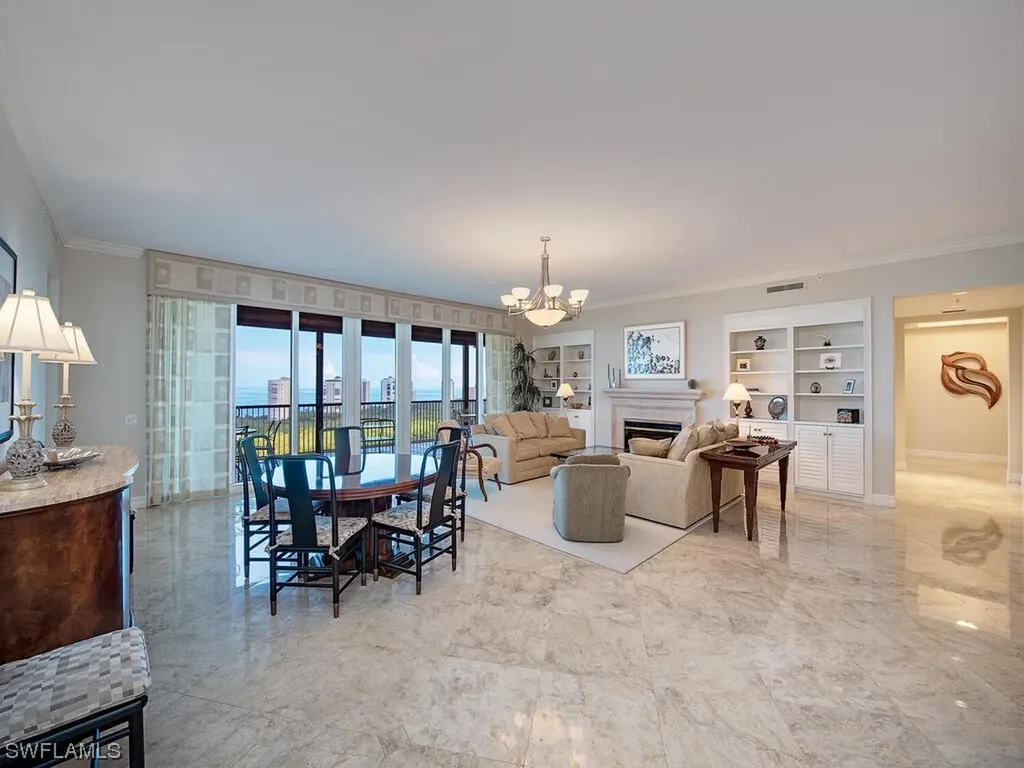 7575 Pelican Bay Boulevard Naples FL 34108