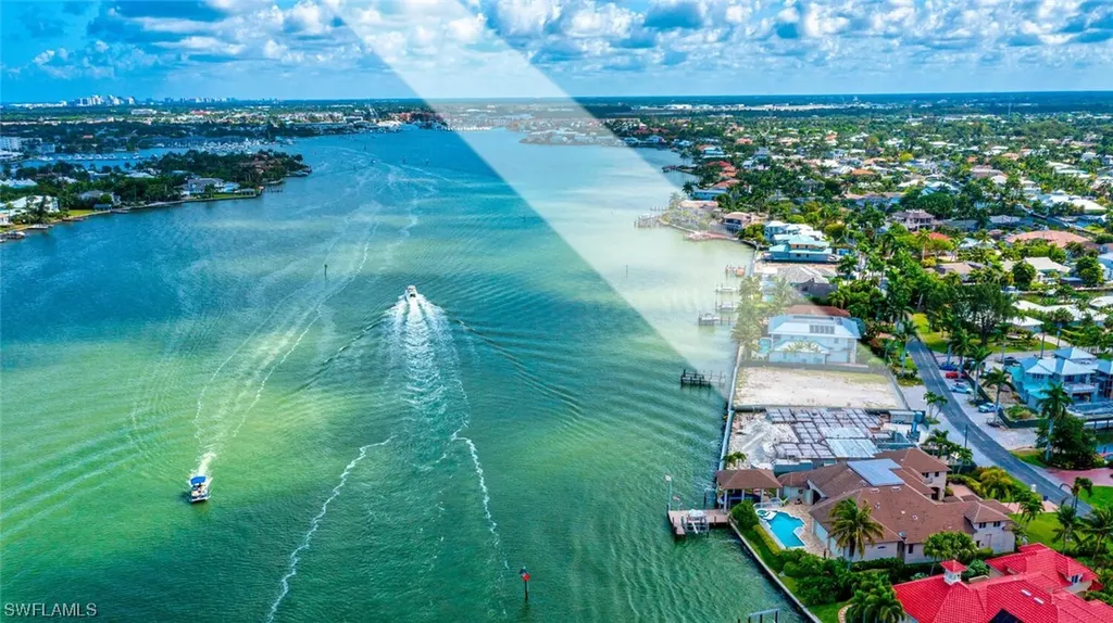 2188 Kingfish Road Naples FL 34102