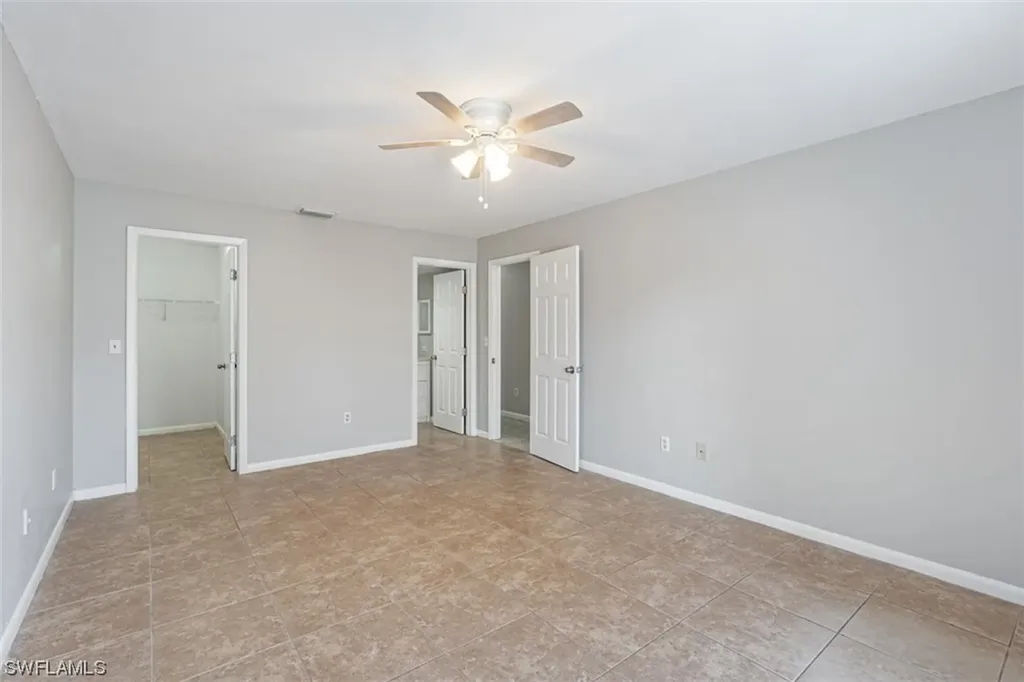 705/707 SE 5th Street Cape Coral FL 33990
