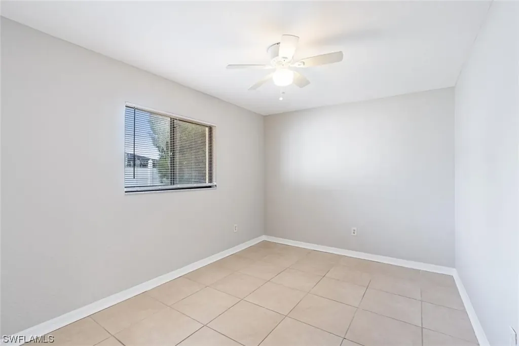 705/707 SE 5th Street Cape Coral FL 33990