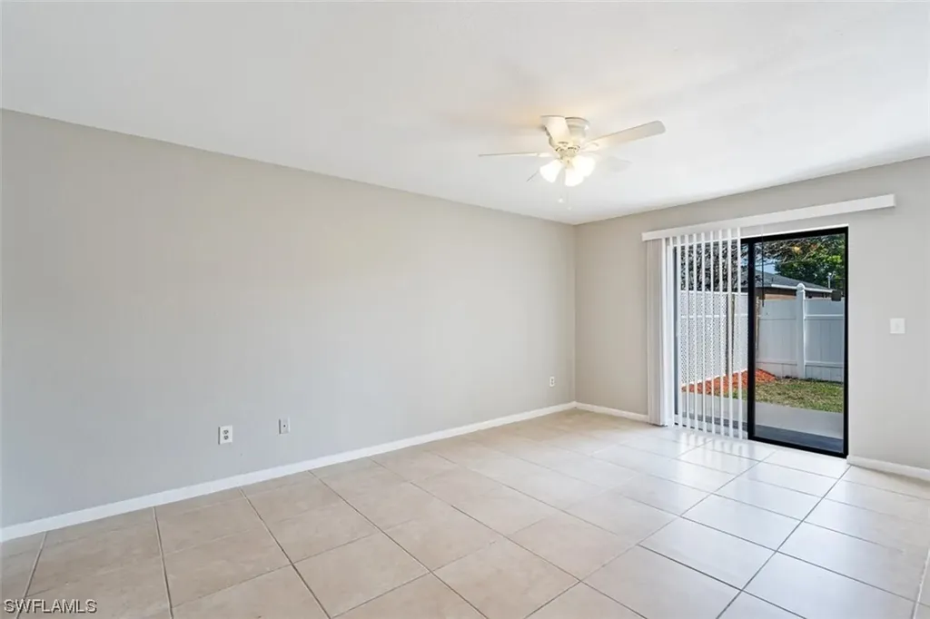 705/707 SE 5th Street Cape Coral FL 33990