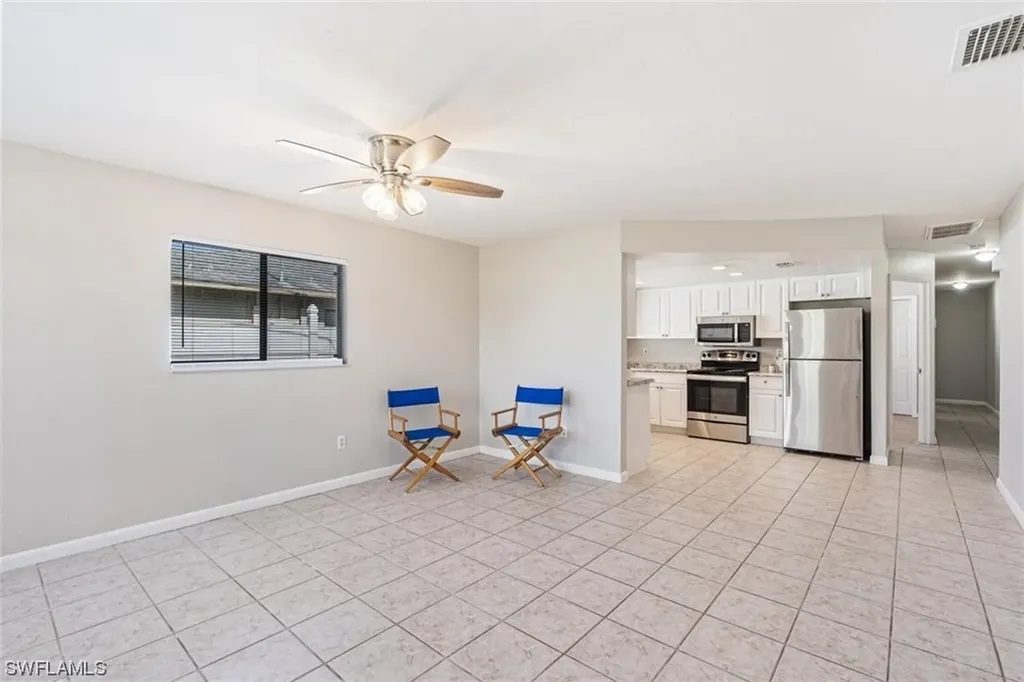 705/707 SE 5th Street Cape Coral FL 33990