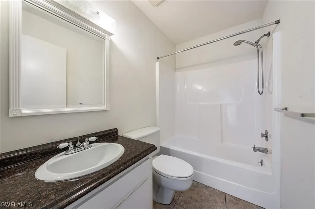 438 Bristle Cone Lane Naples FL 34113
