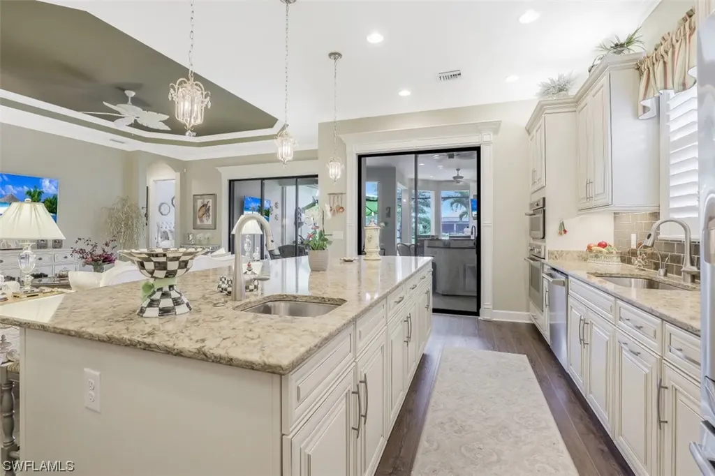 8514 Palacio Terrace N Naples FL 34114