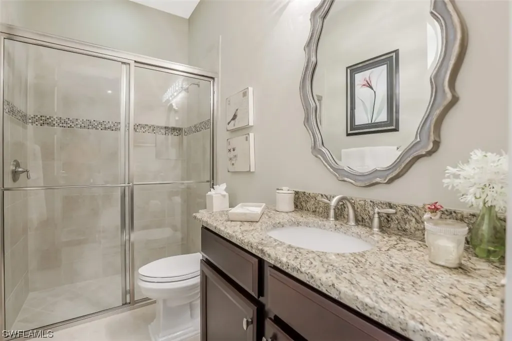 8514 Palacio Terrace N Naples FL 34114