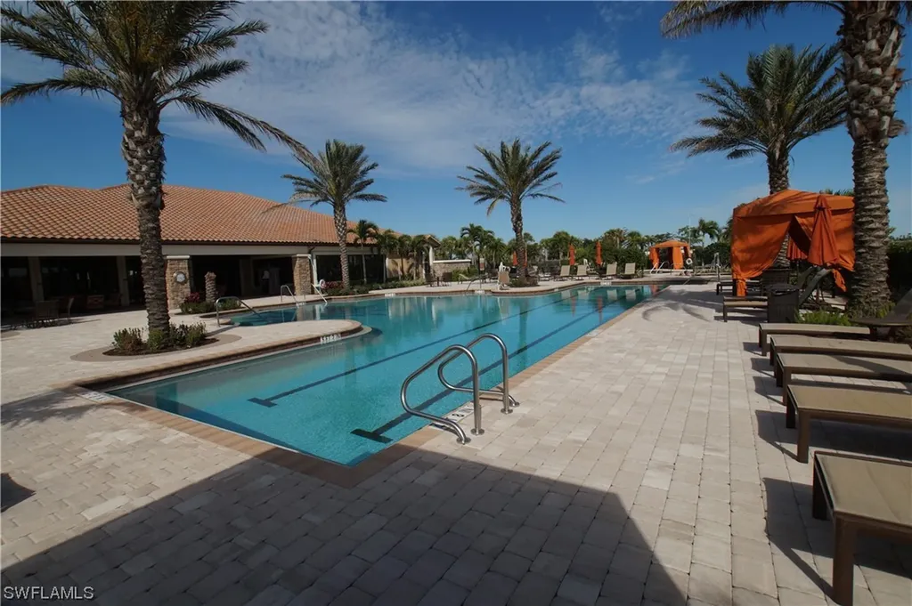 8514 Palacio Terrace N Naples FL 34114