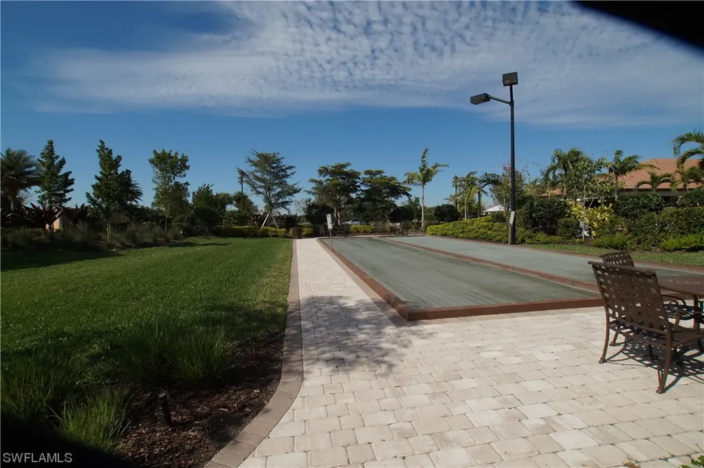 8514 Palacio Terrace N Naples FL 34114